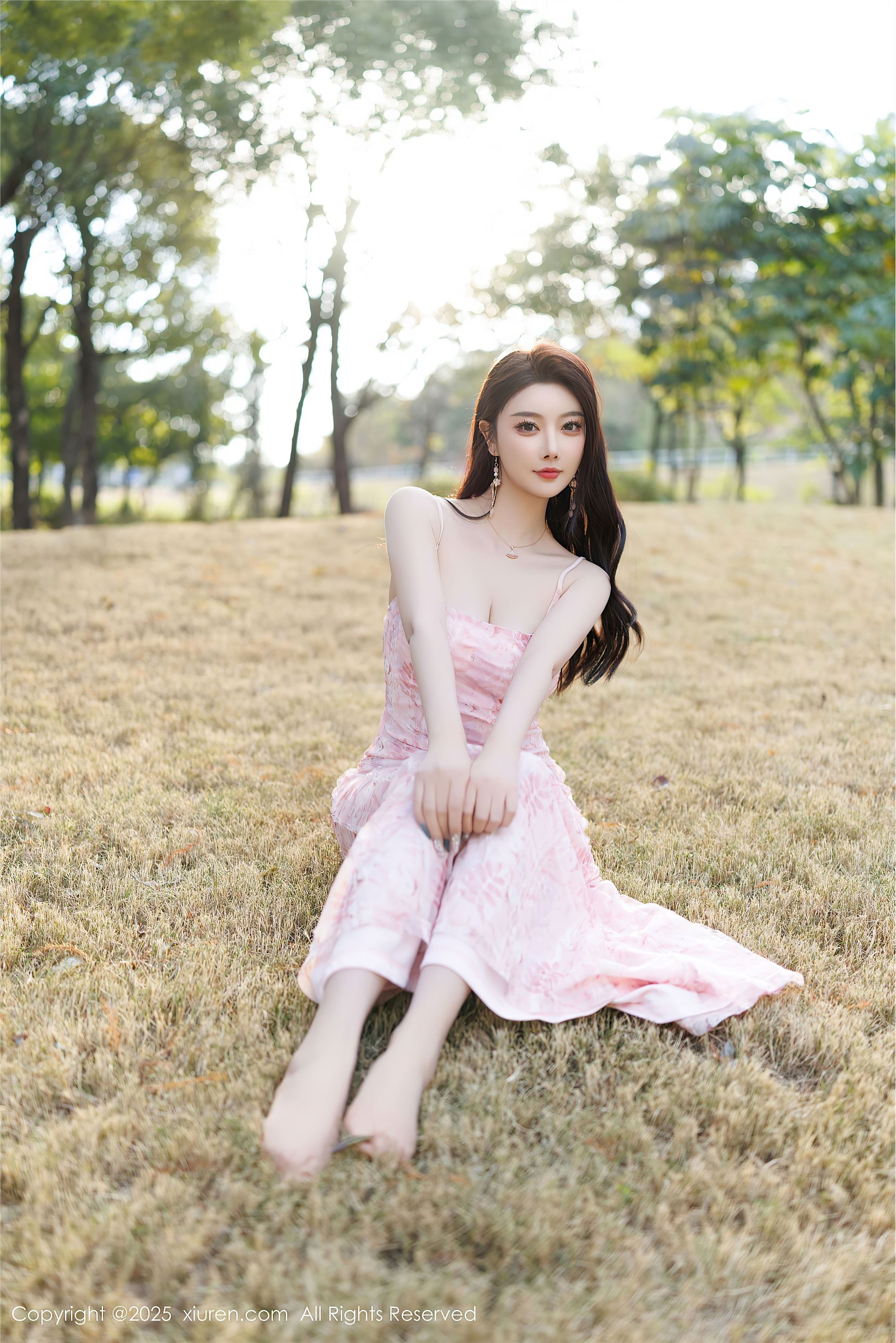 Xiuren秀人网 2025.02.14 NO.9886 杨晨晨Yome